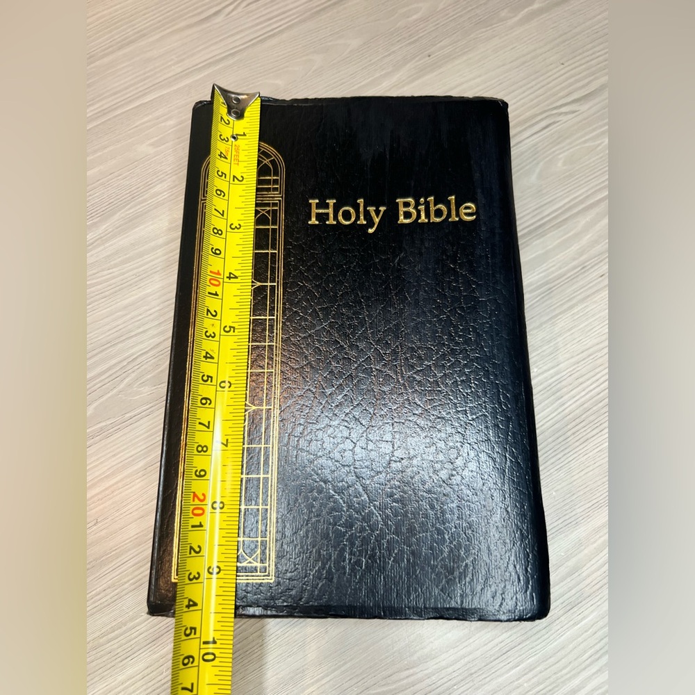 Nelson Thomas Holy Bible King James Version GIANT PRINT Jesus Red Letter - Picture 4 of 5
